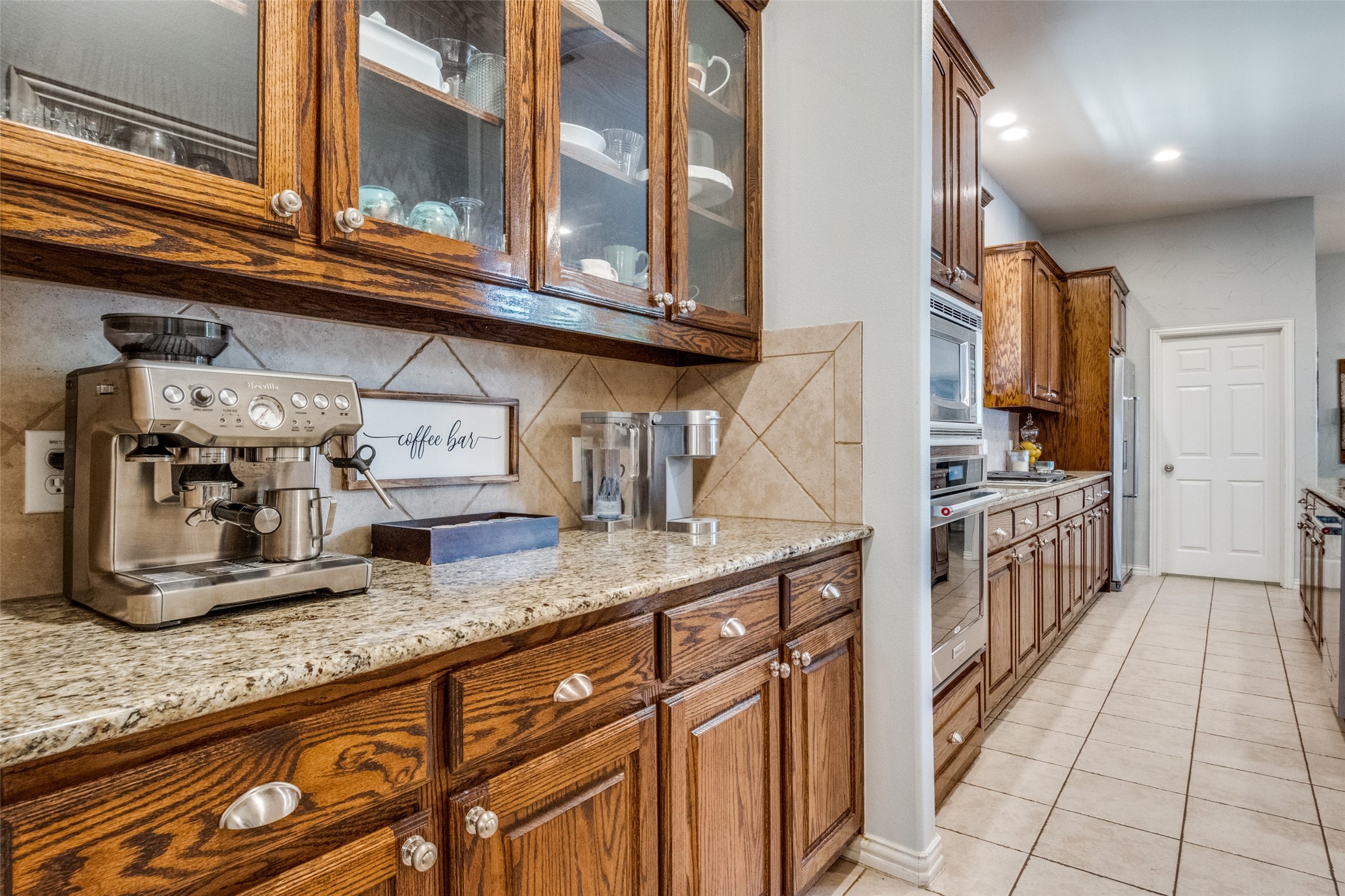 830 Mustang Ridge Drive