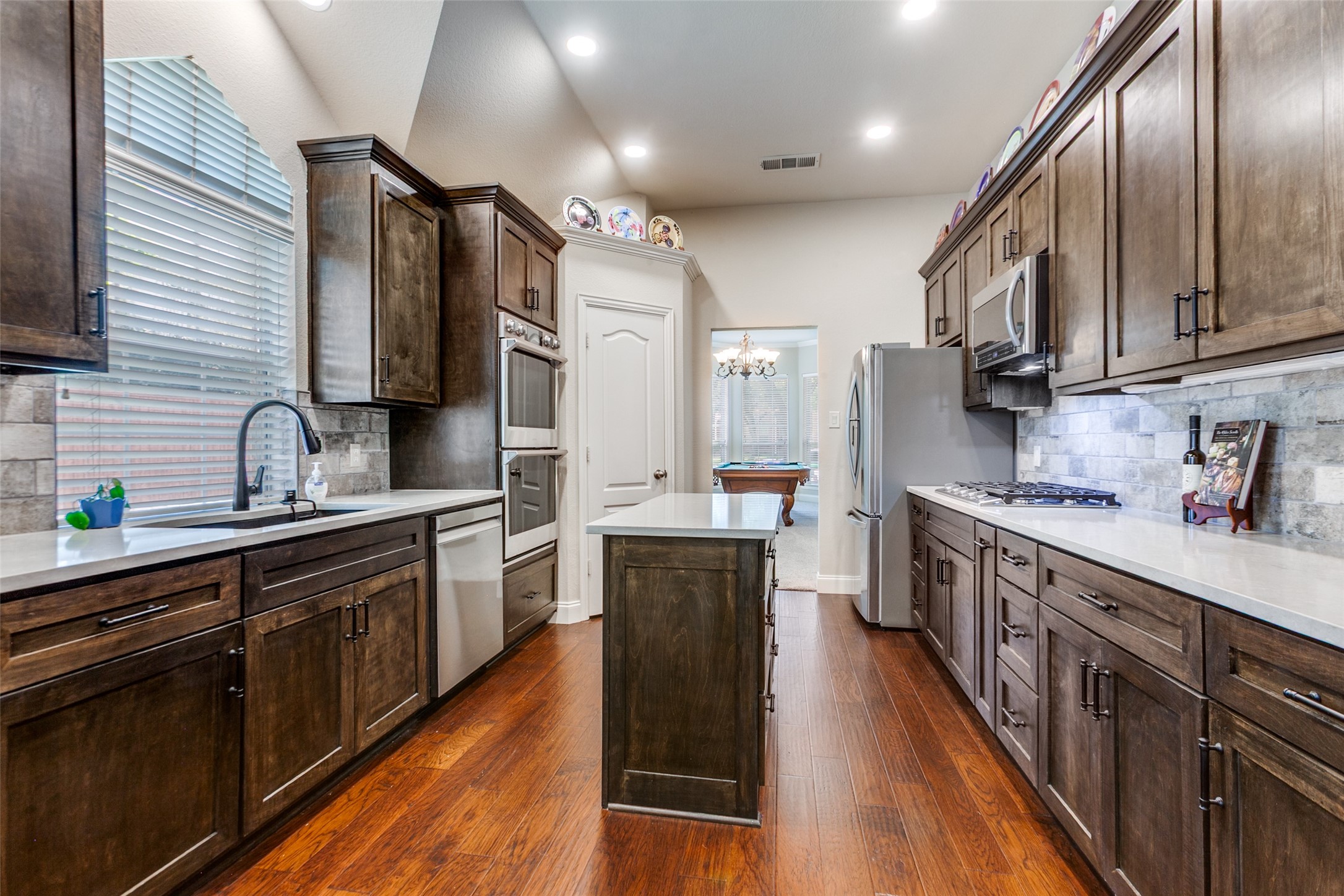 1601 Boxwood Lane