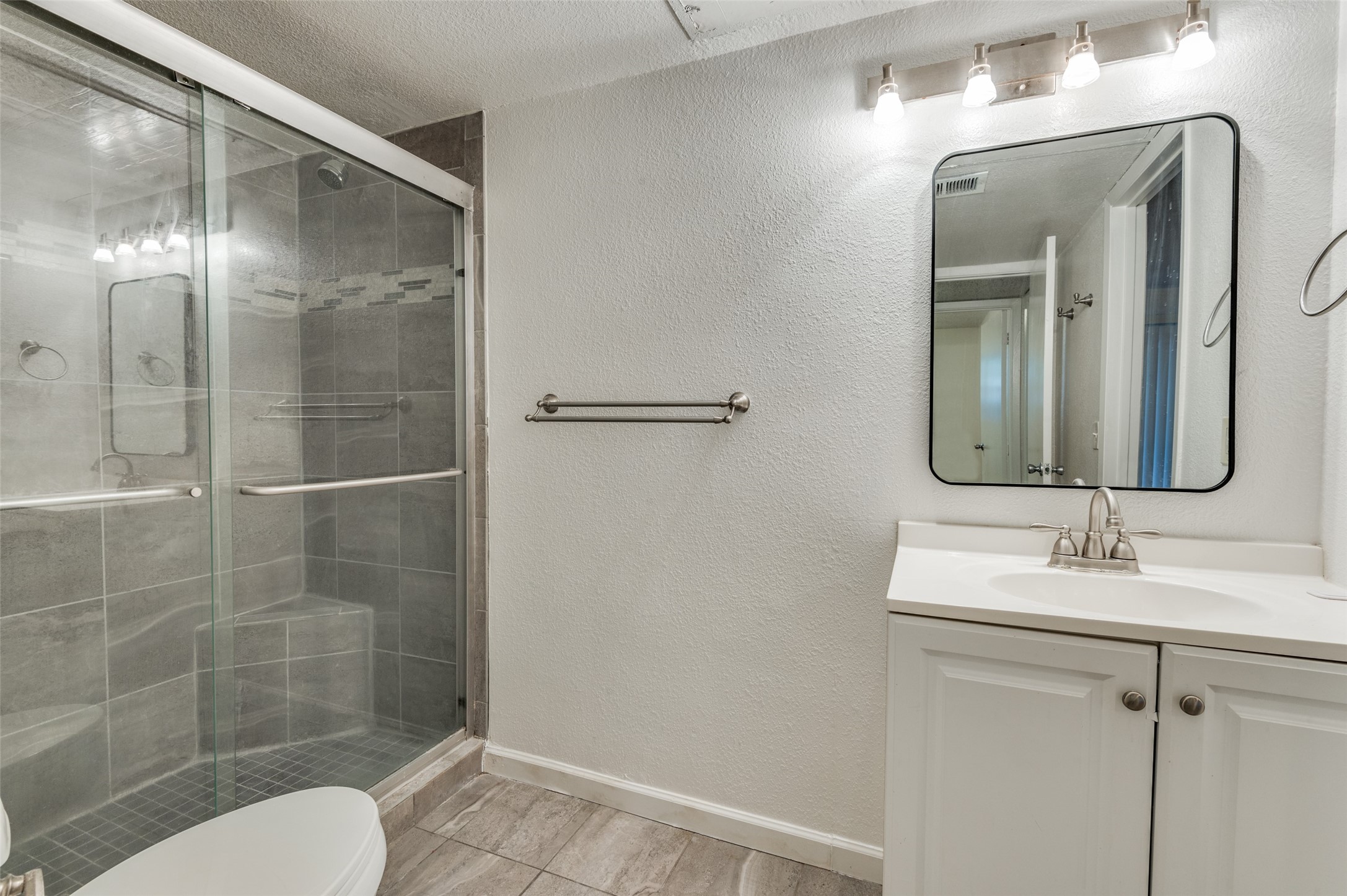 4304 Westminster Drive