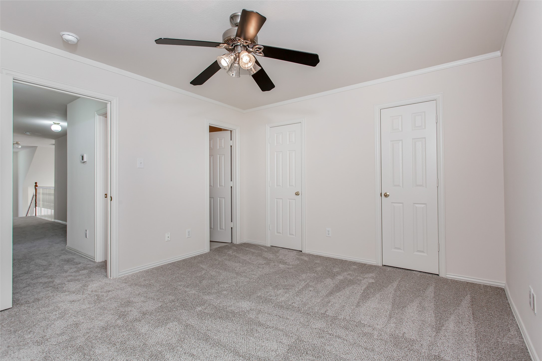 915 Falcon Trail