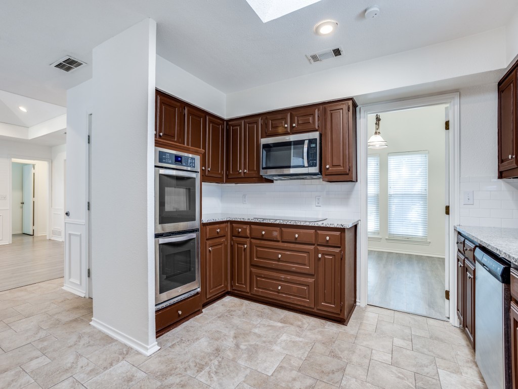 3501 Ashington Lane