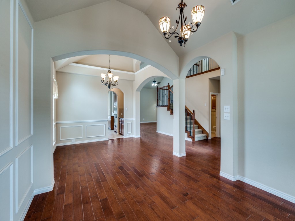 1222 Oak Hill Lane