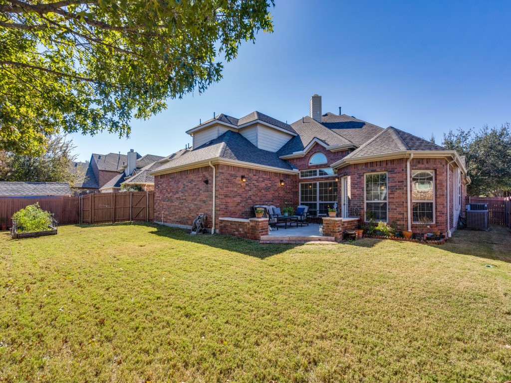 1222 Oak Hill Lane