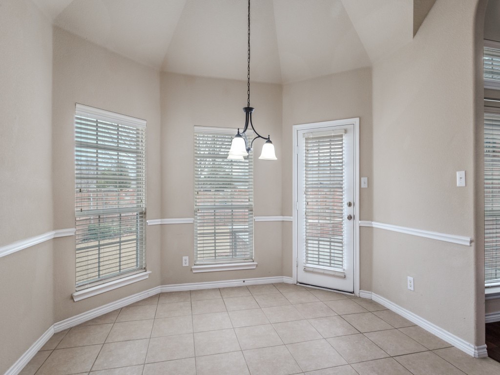 1222 Oak Hill Lane