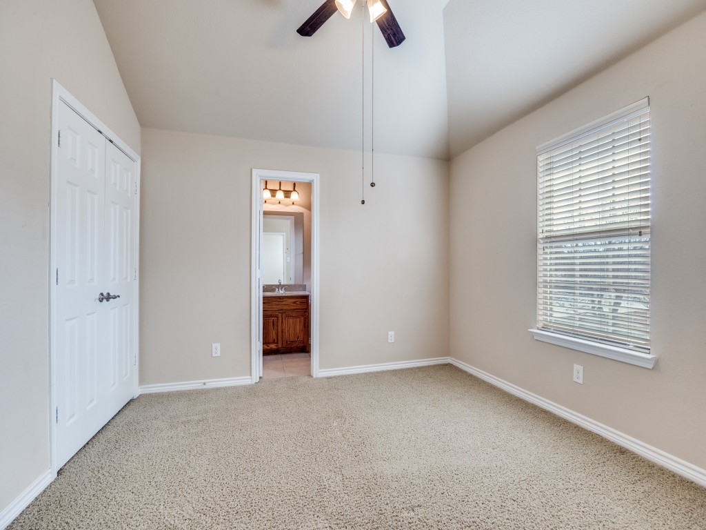 1222 Oak Hill Lane