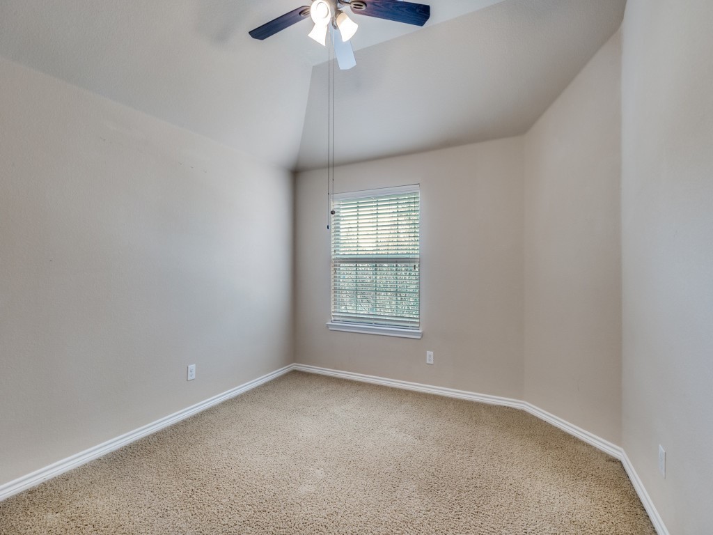 1222 Oak Hill Lane
