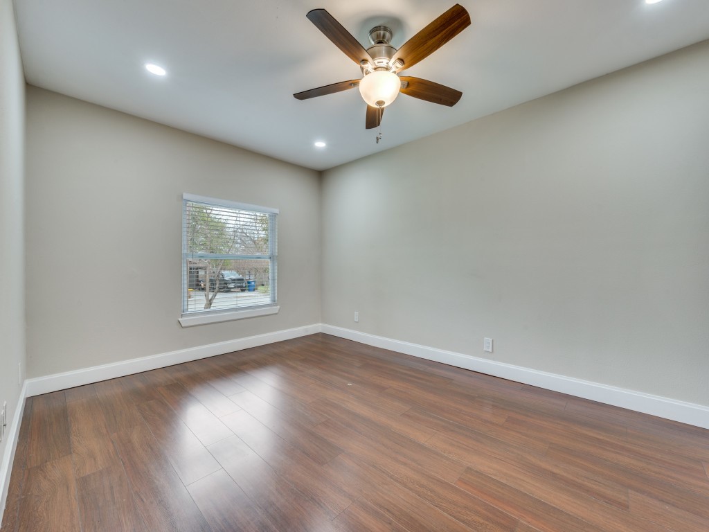 8728 Boundbrook Avenue