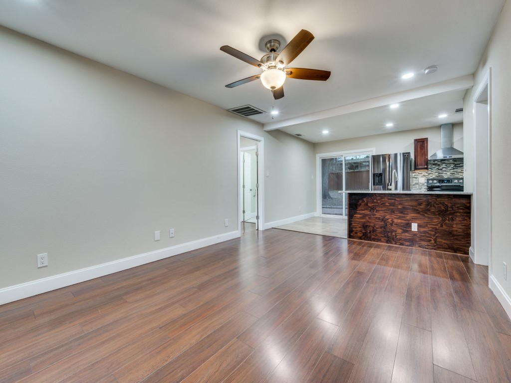 8728 Boundbrook Avenue