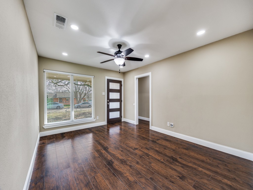 8911 Angleton Place