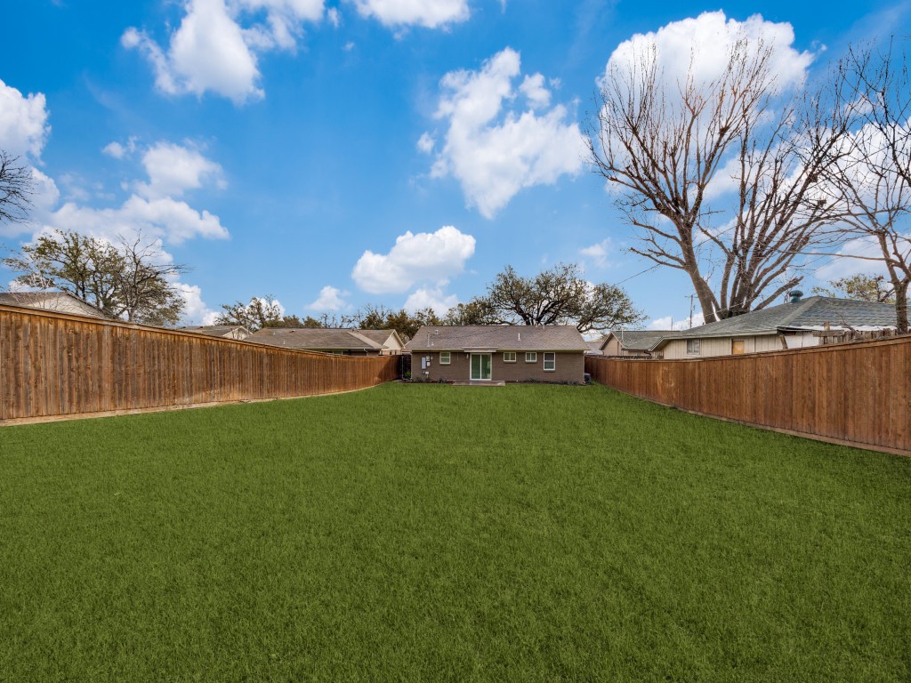 8911 Angleton Place