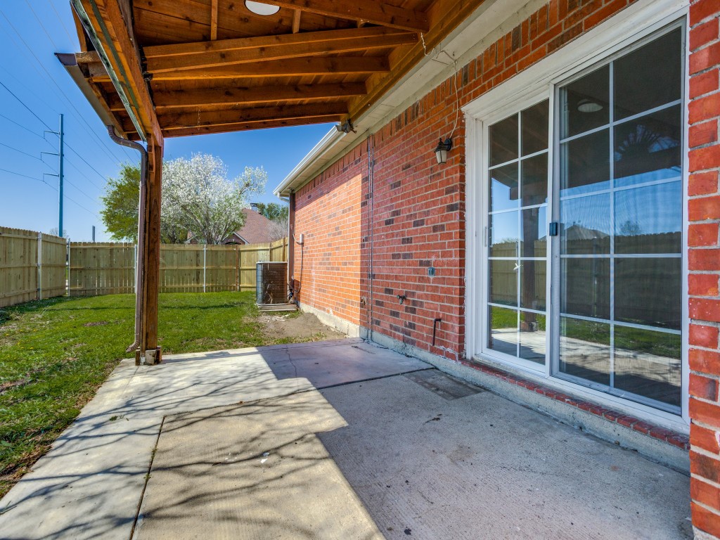 220 Peach Tree Drive