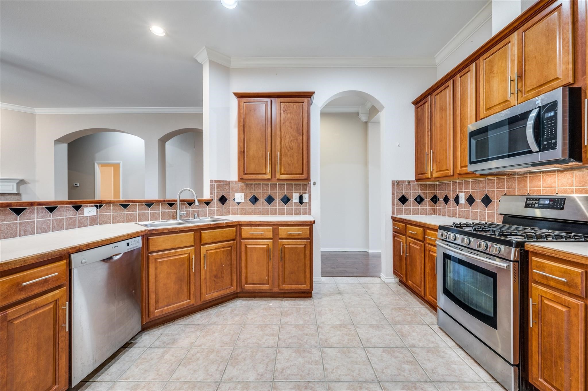 6752 Longhorn Trail