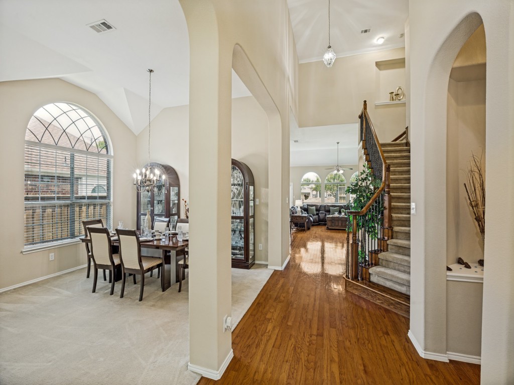 1192 Oak Hill Lane