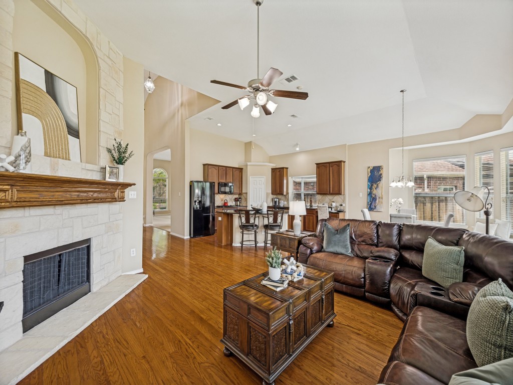 1192 Oak Hill Lane