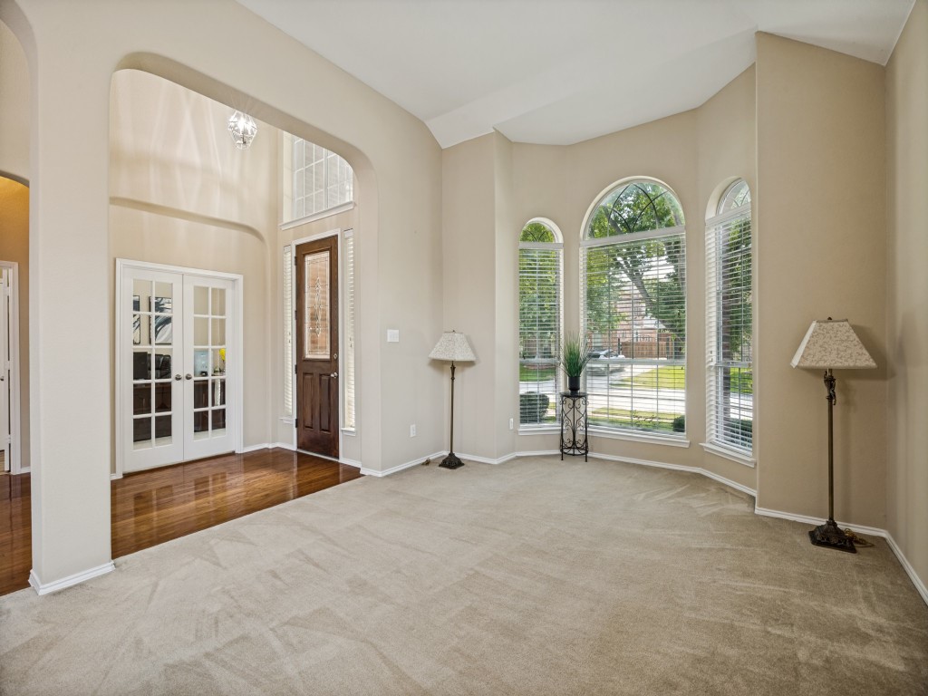 1192 Oak Hill Lane