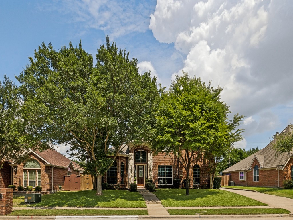 1192 Oak Hill Lane