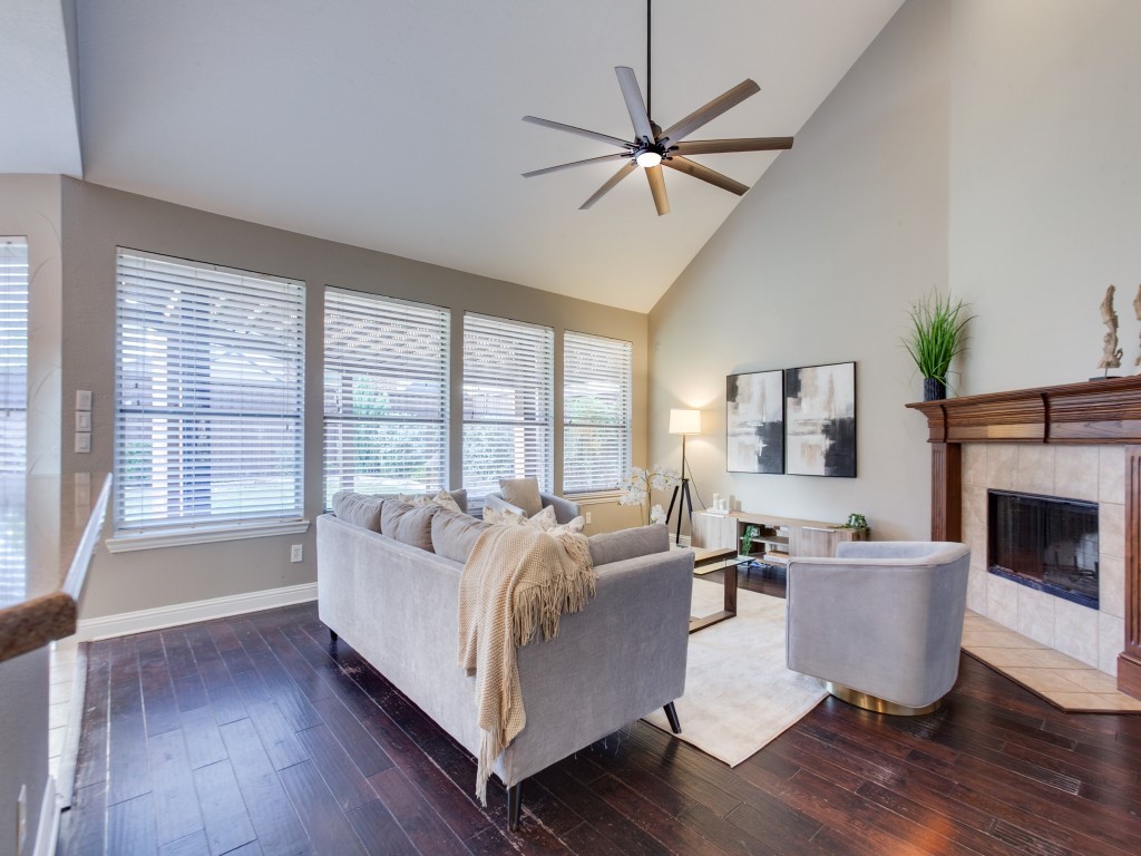 421 Shady Oaks Drive