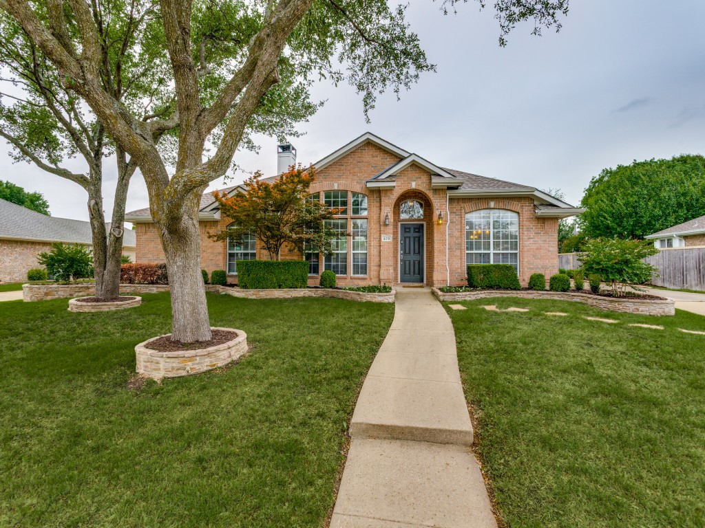 529 Lochwood Drive