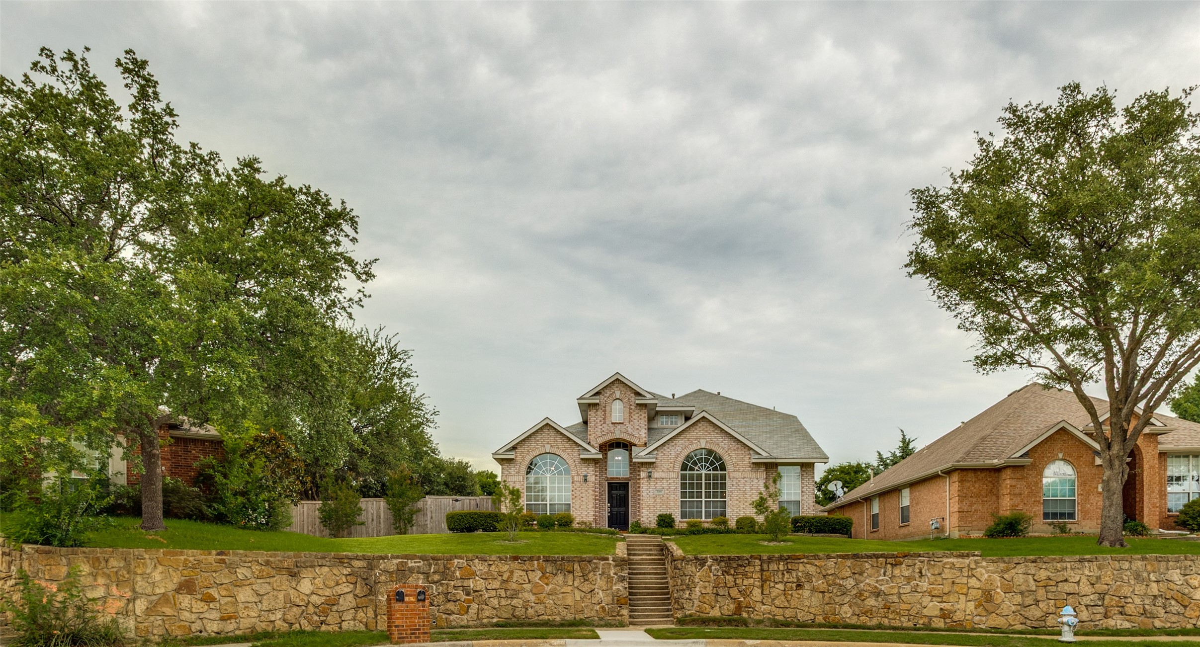 3301 Mosswood Drive