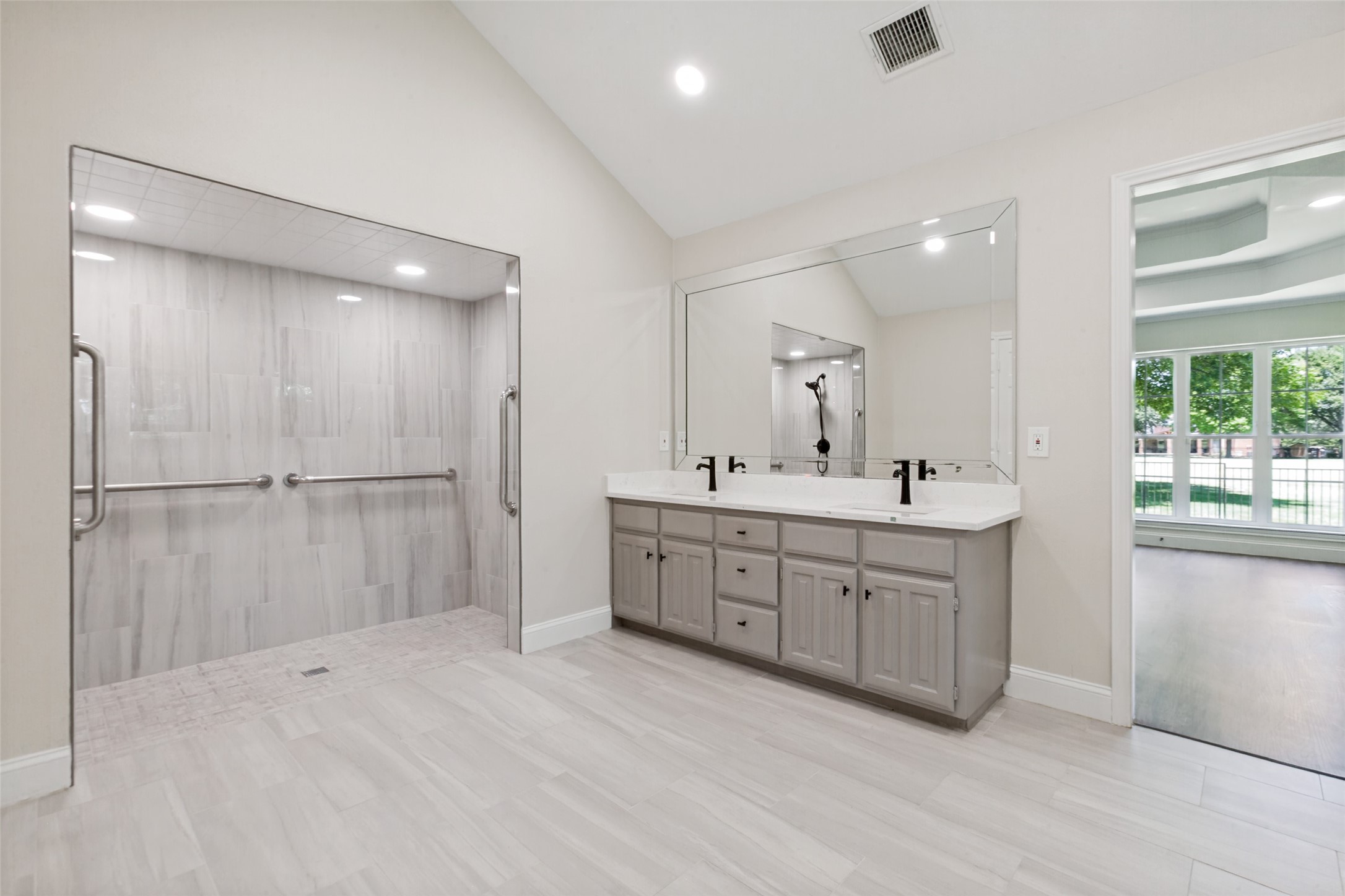 3001 Oak Springs Drive