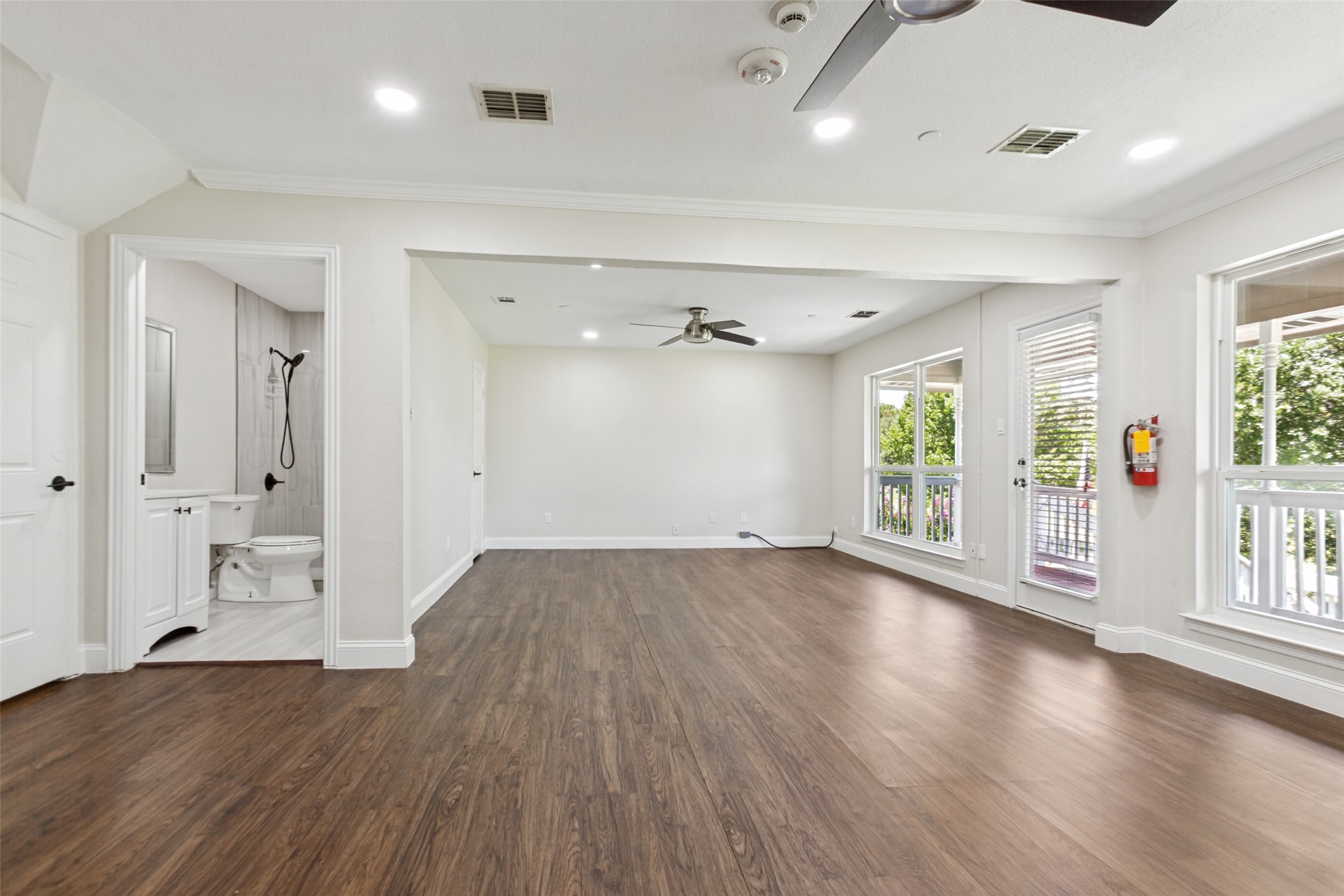 3001 Oak Springs Drive