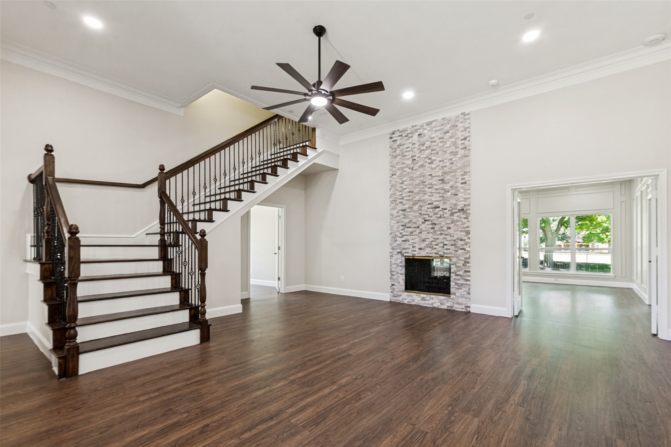 3001 Oak Springs Drive