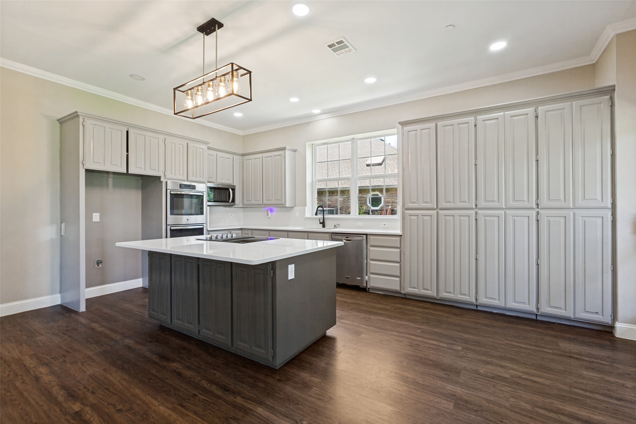 3001 Oak Springs Drive