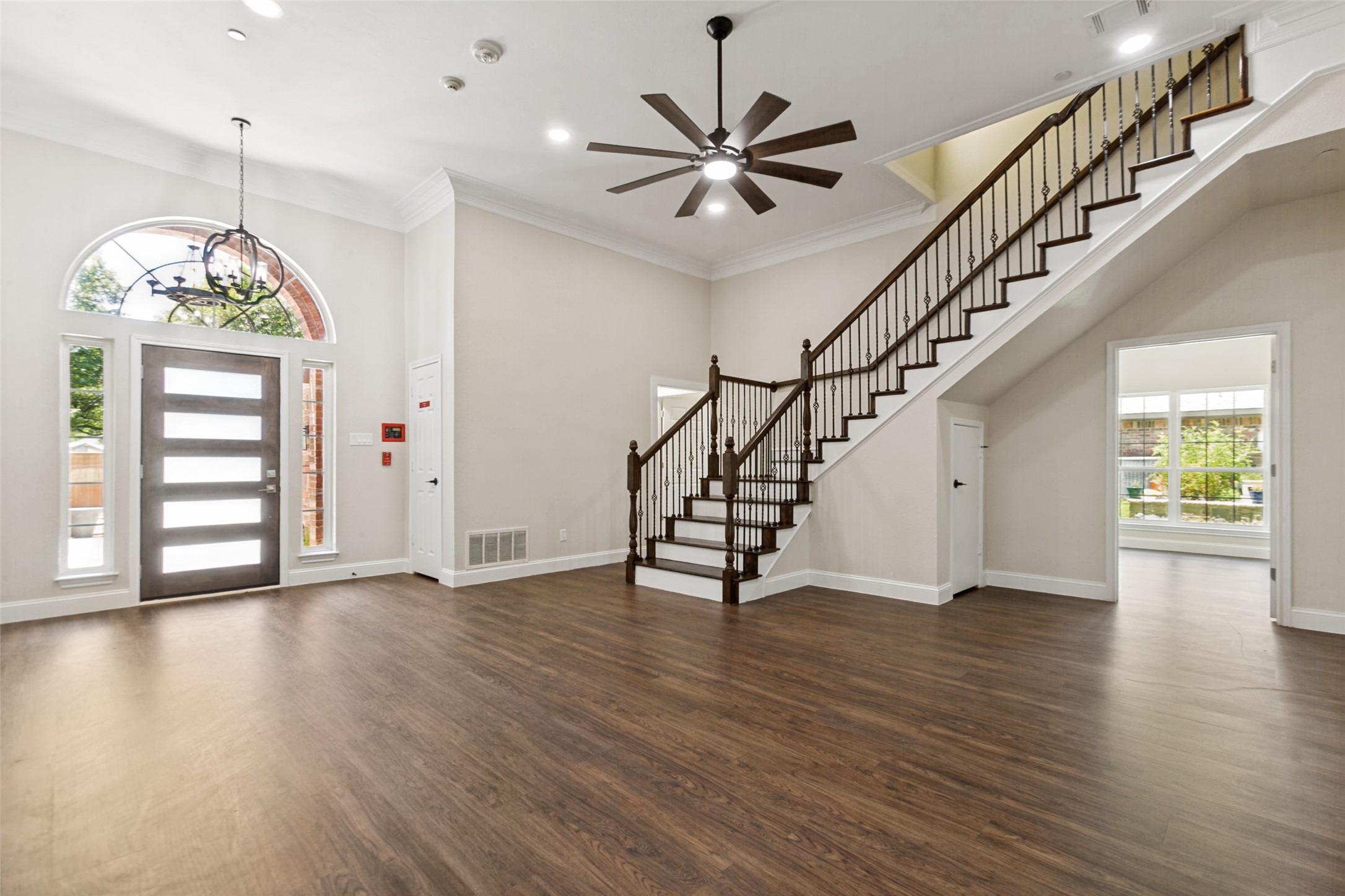3001 Oak Springs Drive