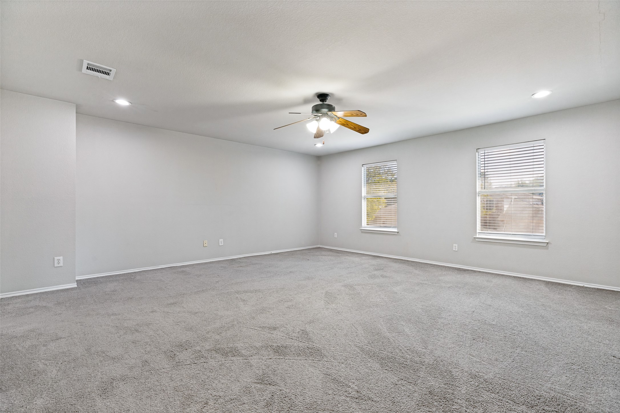 2525 Mesa Valley Drive