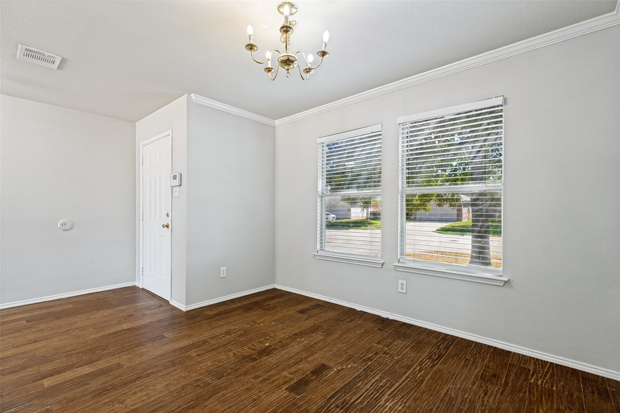 2525 Mesa Valley Drive