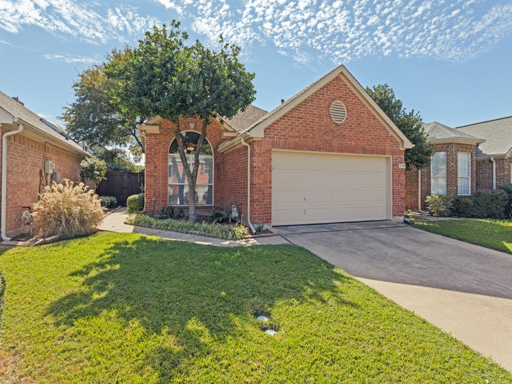 2206 Jasmine Lane Garland TX