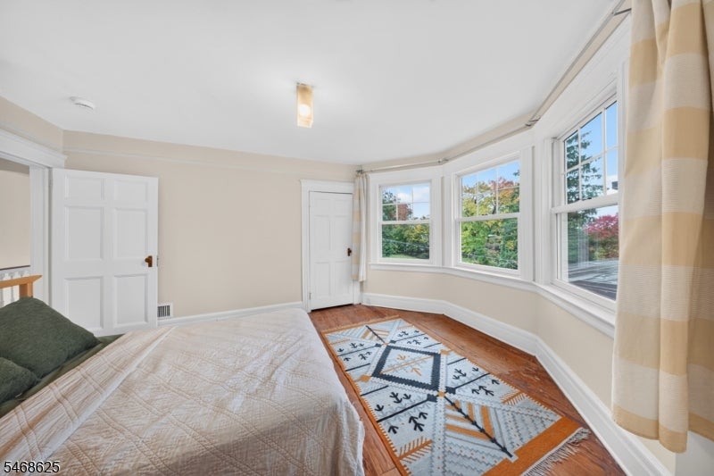 58 Mountain Ave