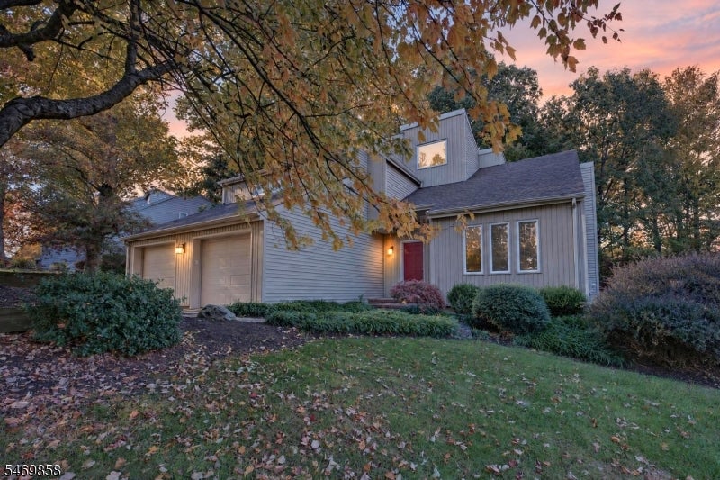 33 Highmount Ave