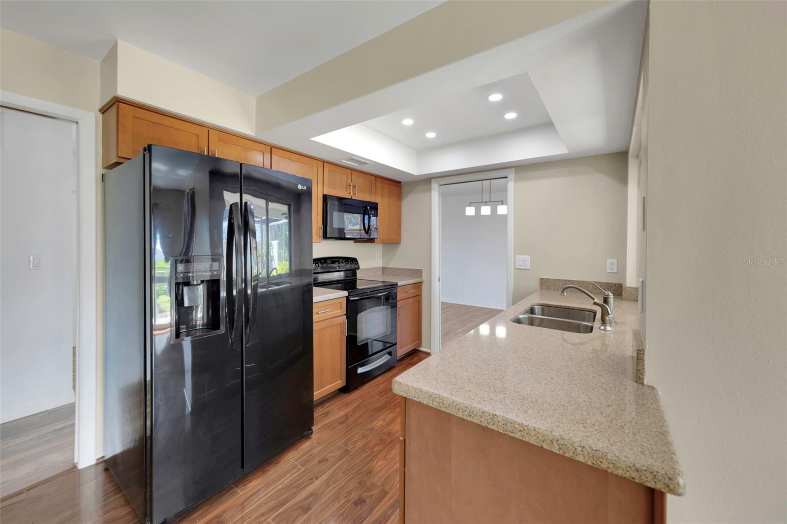 4534 GREAT LAKES DR S