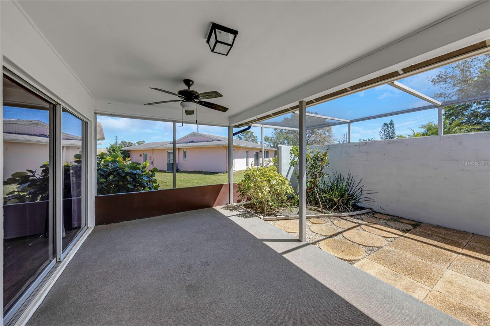 4534 GREAT LAKES DR S