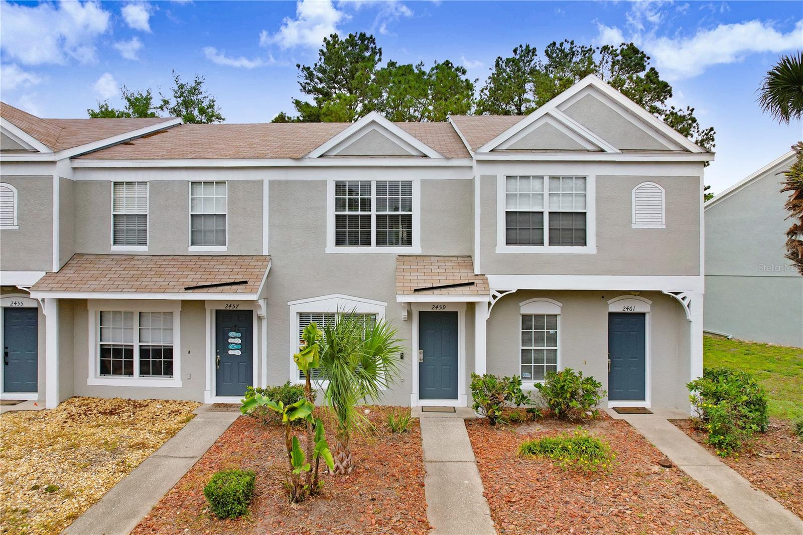 2459 LAKE WOODBERRY CIR