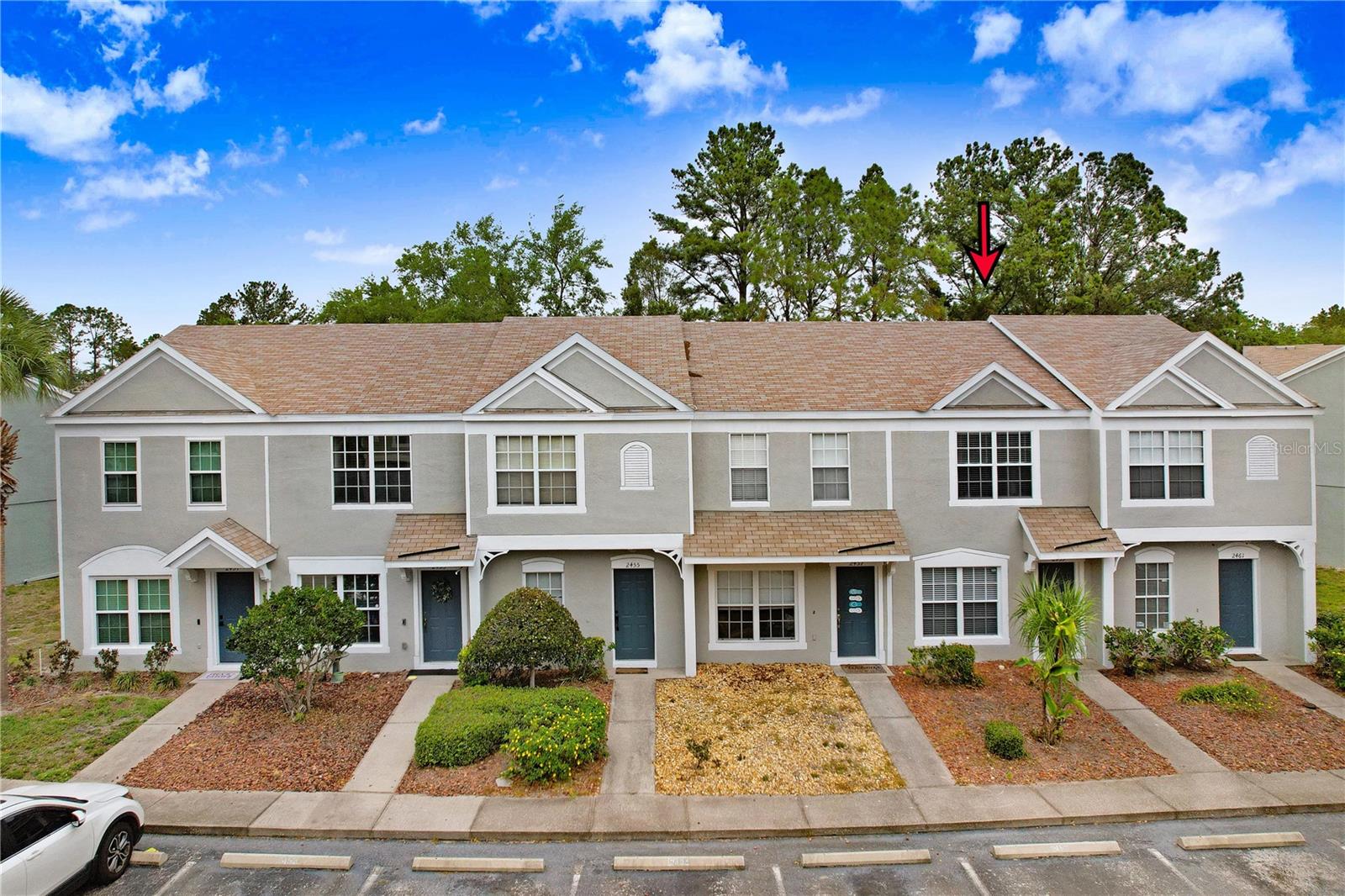 2459 LAKE WOODBERRY CIR