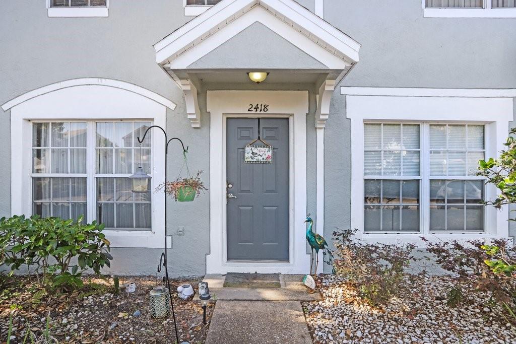 2418 LAKE WOODBERRY CIR