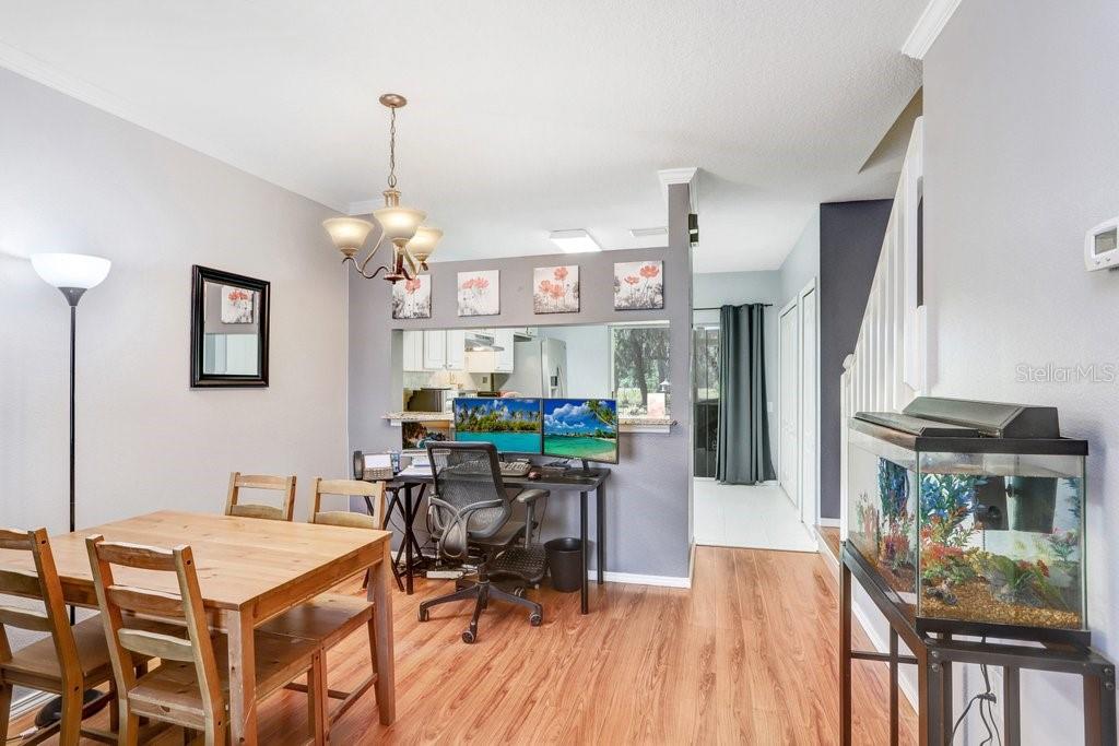 2418 LAKE WOODBERRY CIR