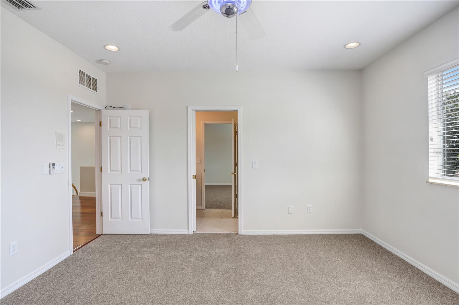 23325 ABERCORN LN