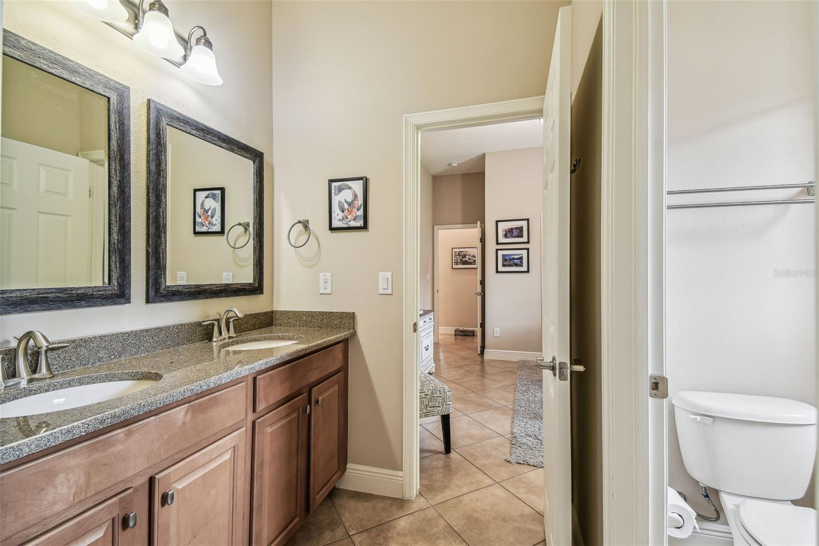 32015 SUMMERGLADE DR