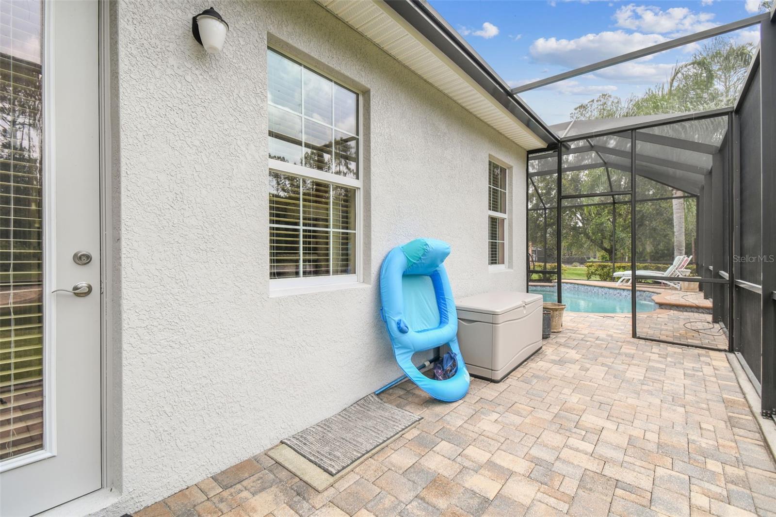 32015 SUMMERGLADE DR