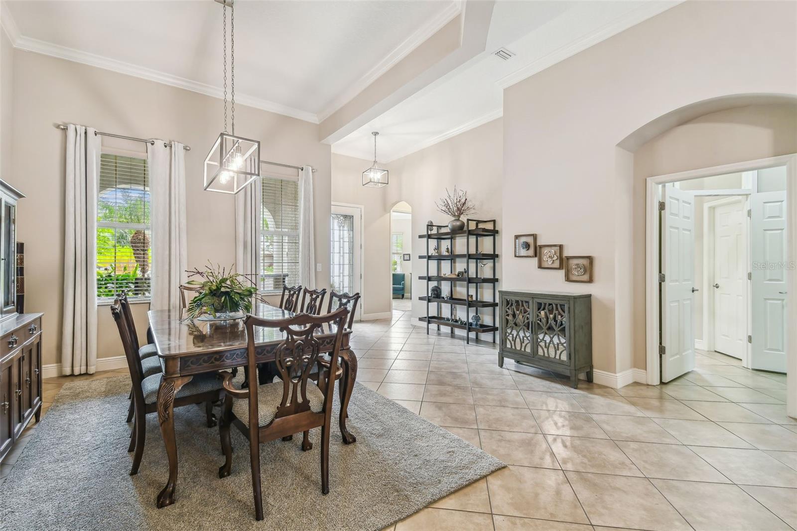 32015 SUMMERGLADE DR