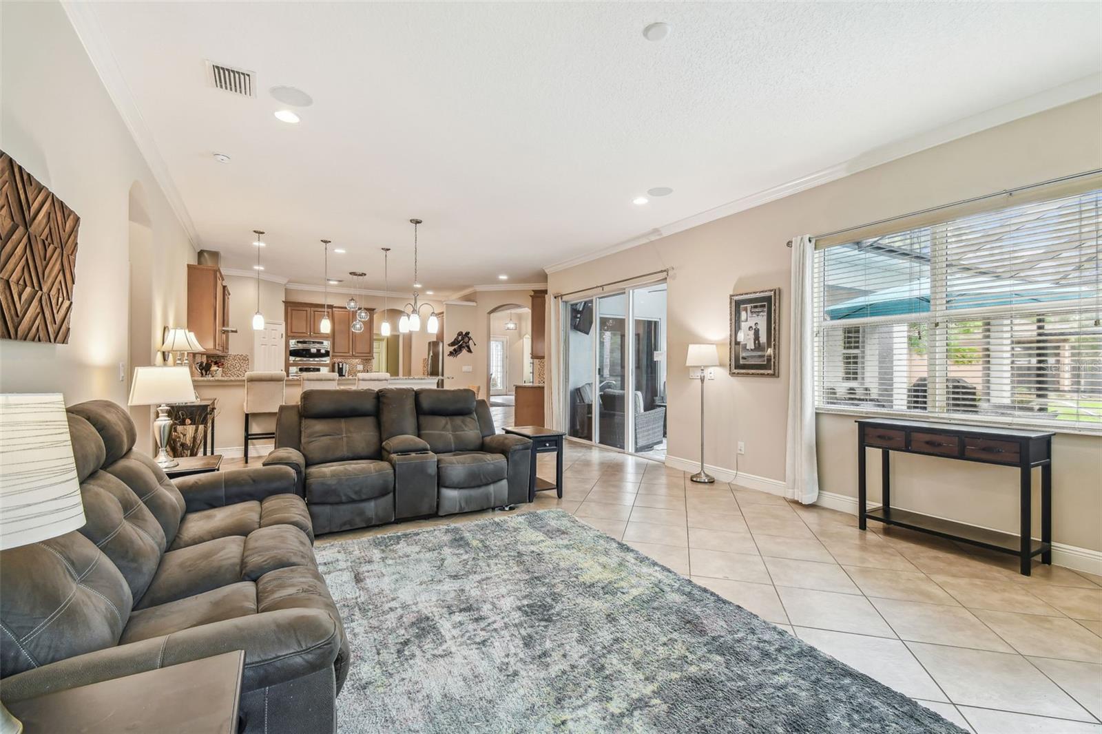 32015 SUMMERGLADE DR