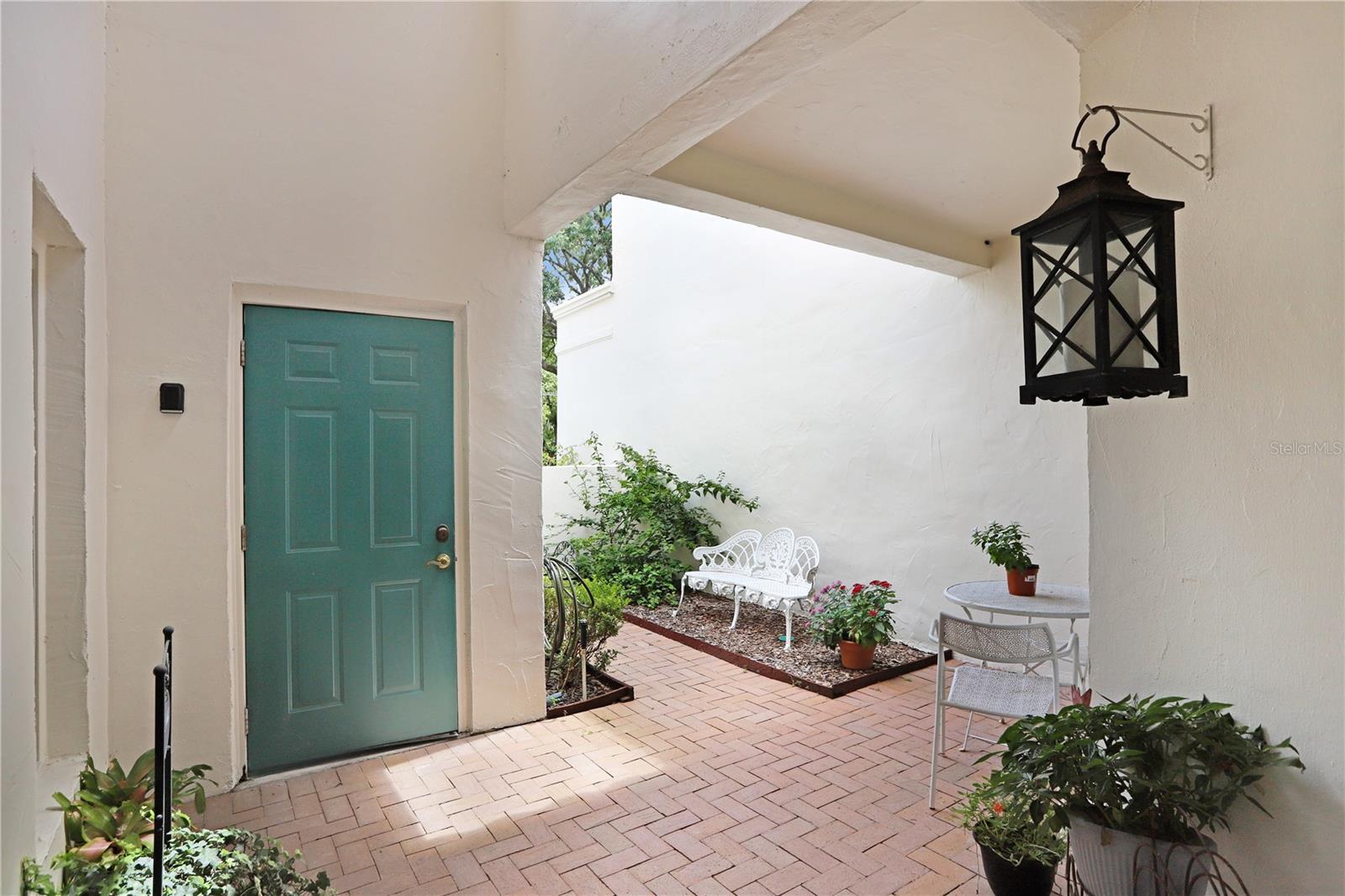 3145 LAKE ELLEN DR #3145