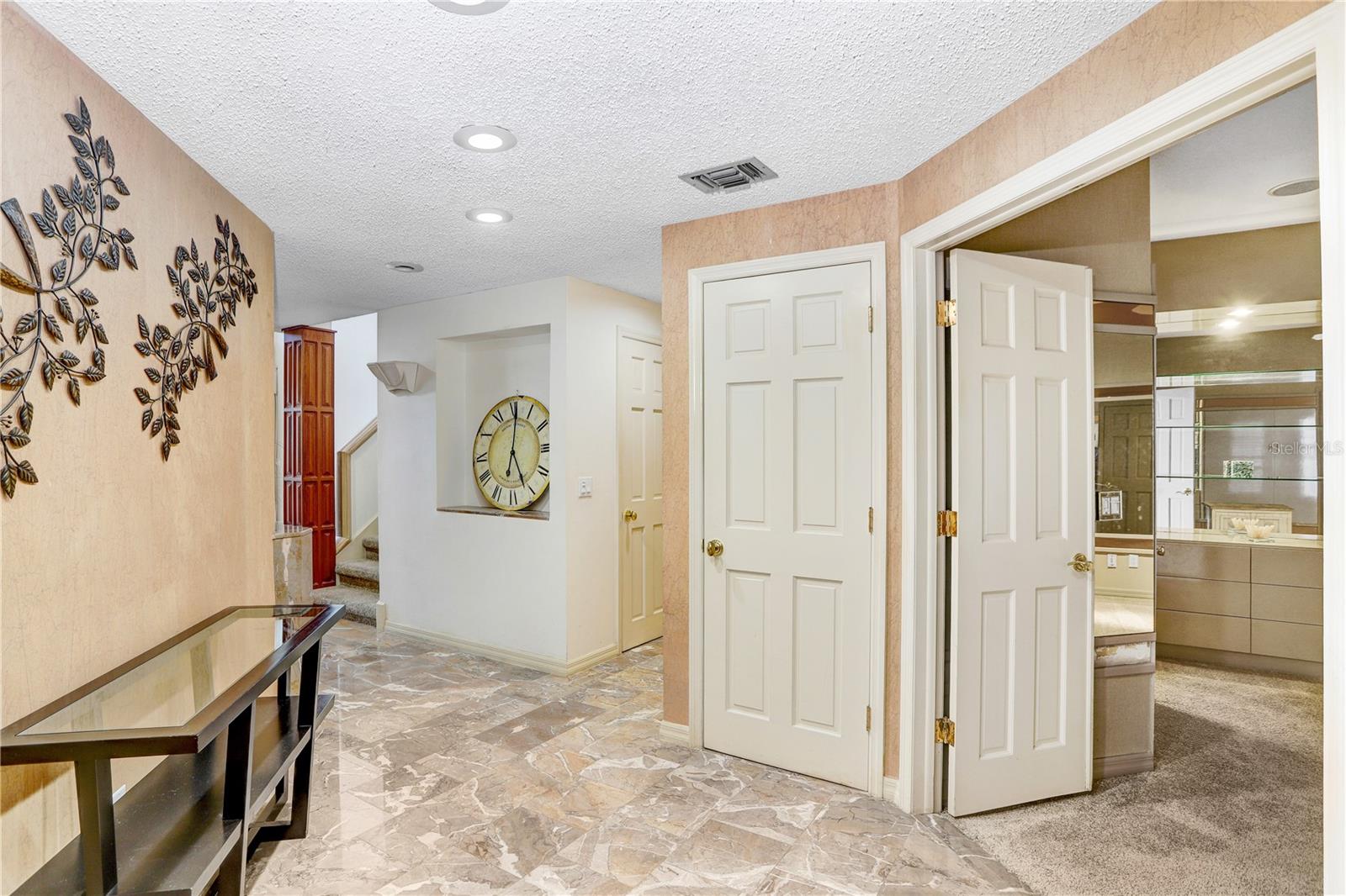 3145 LAKE ELLEN DR #3145