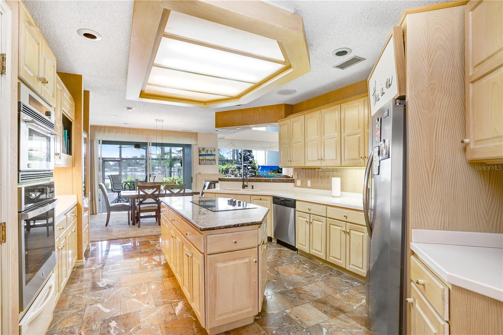 3145 LAKE ELLEN DR #3145