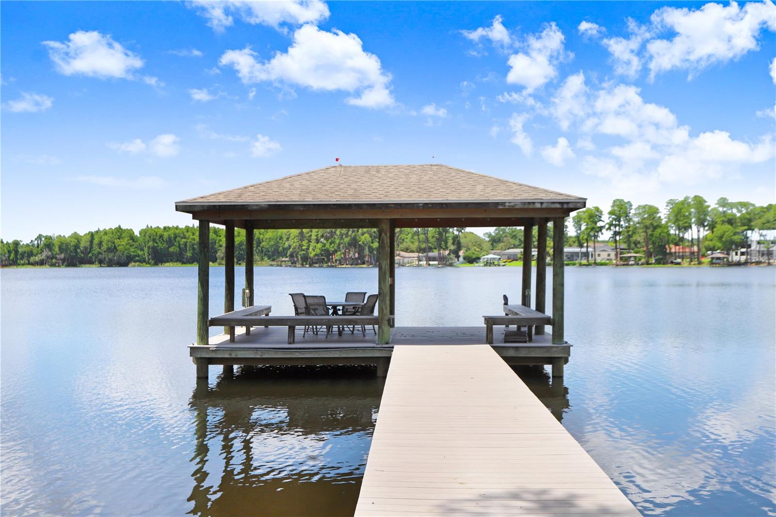 3145 LAKE ELLEN DR #3145