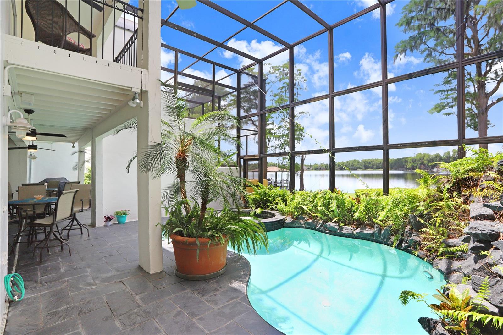 3145 LAKE ELLEN DR #3145