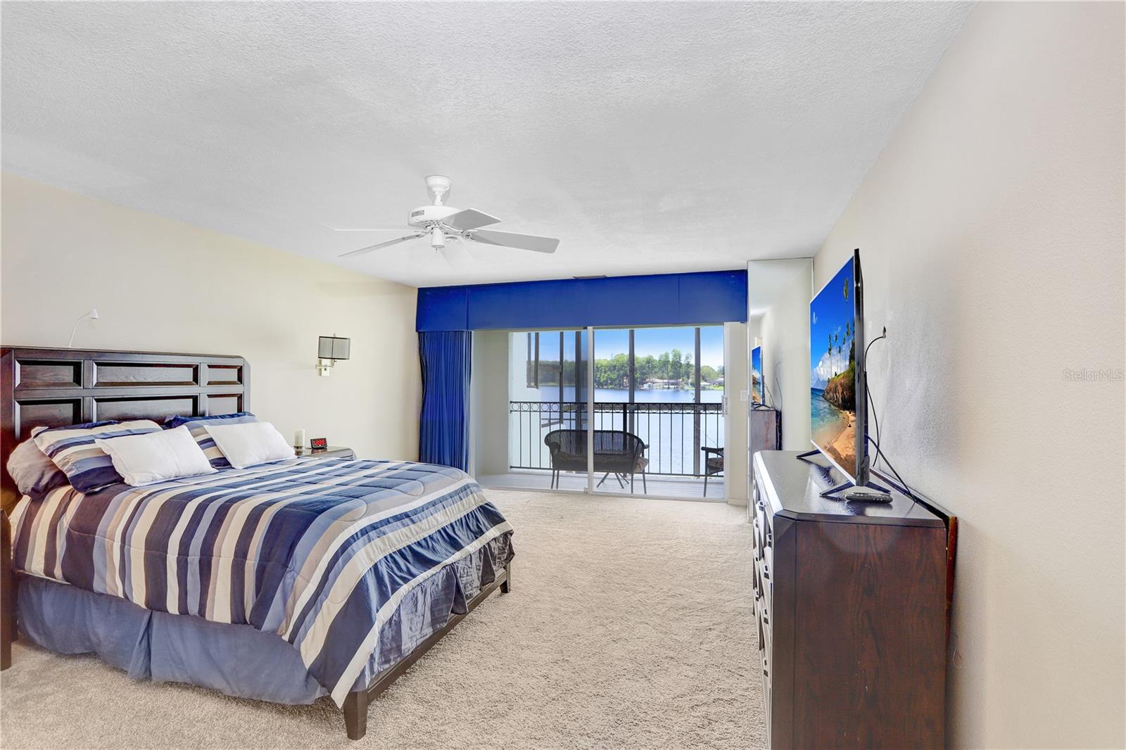 3145 LAKE ELLEN DR #3145